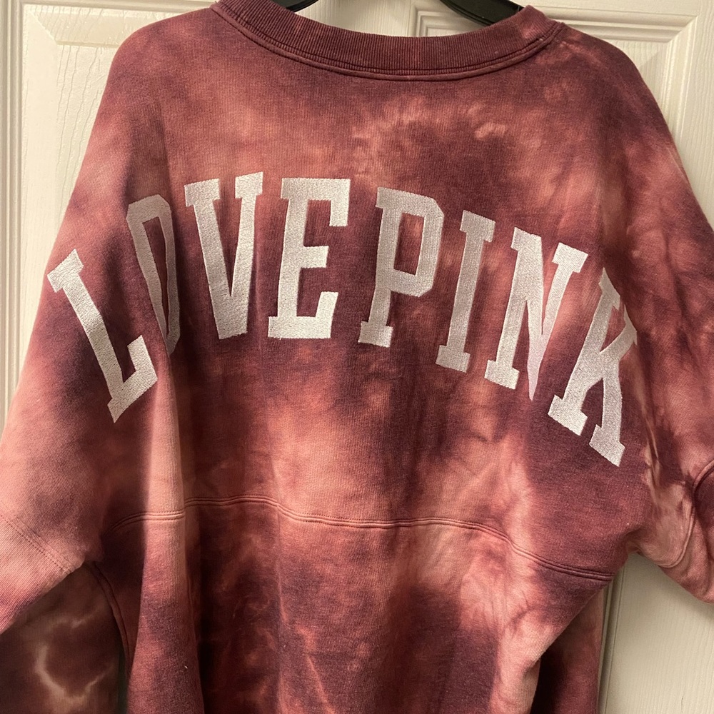 Vs varsity crew neck